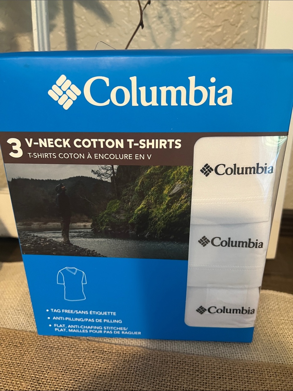 Columbia V-Neck T-Shirts